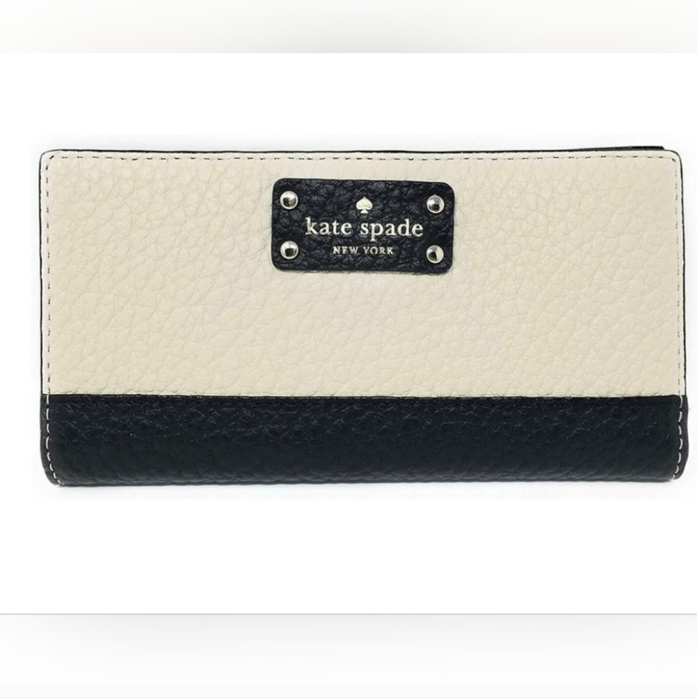 NWT Kate Spade Two-Tone Black and Cream Wallet